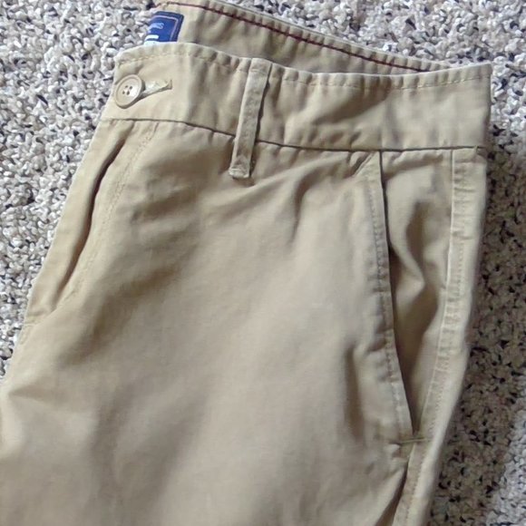 Gap Slim Fit Khakis Pants - Picture 12 of 13
